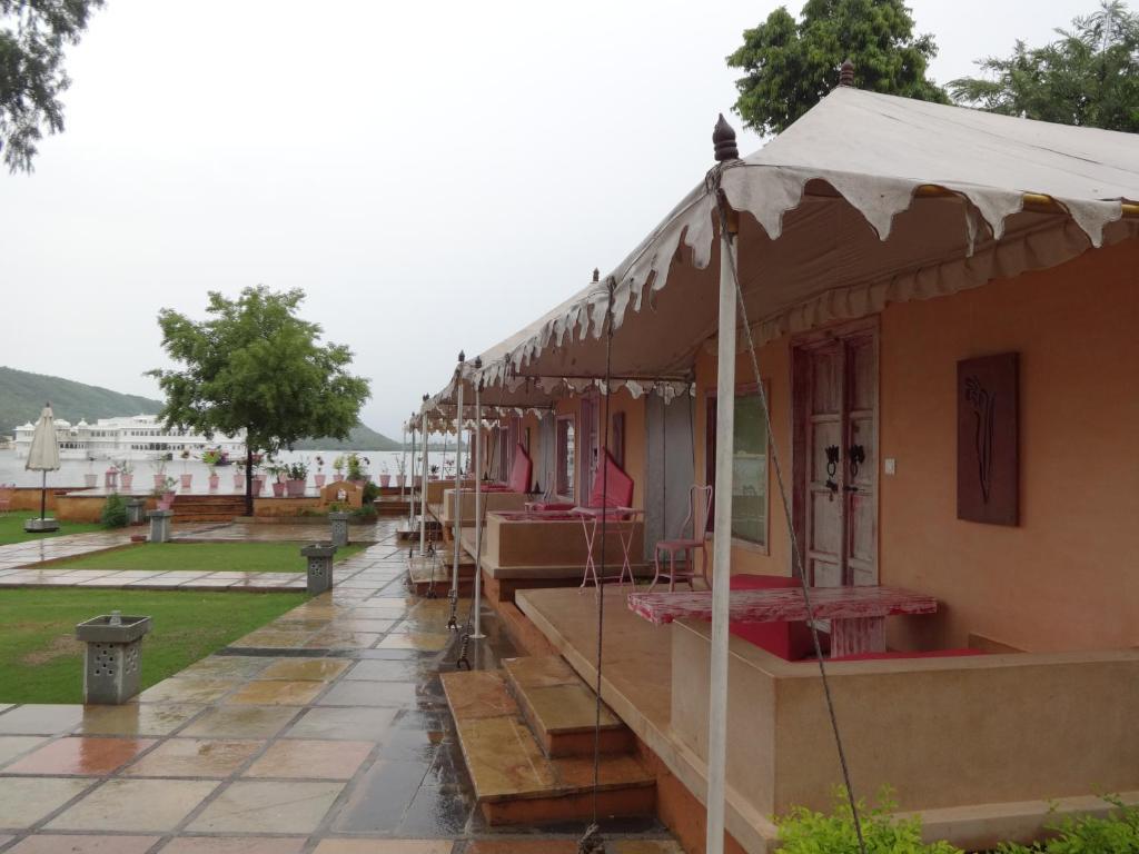 Raasleela Luxury Camp Hotel Udaipur Eksteriør billede